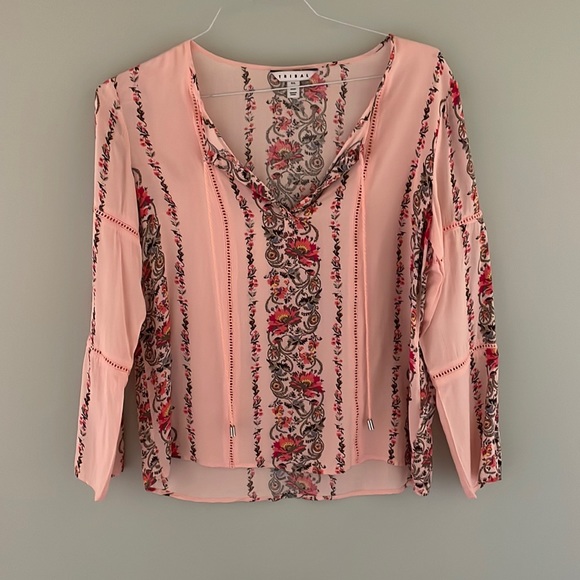 Beautiful too in mint condition - Picture 1 of 2